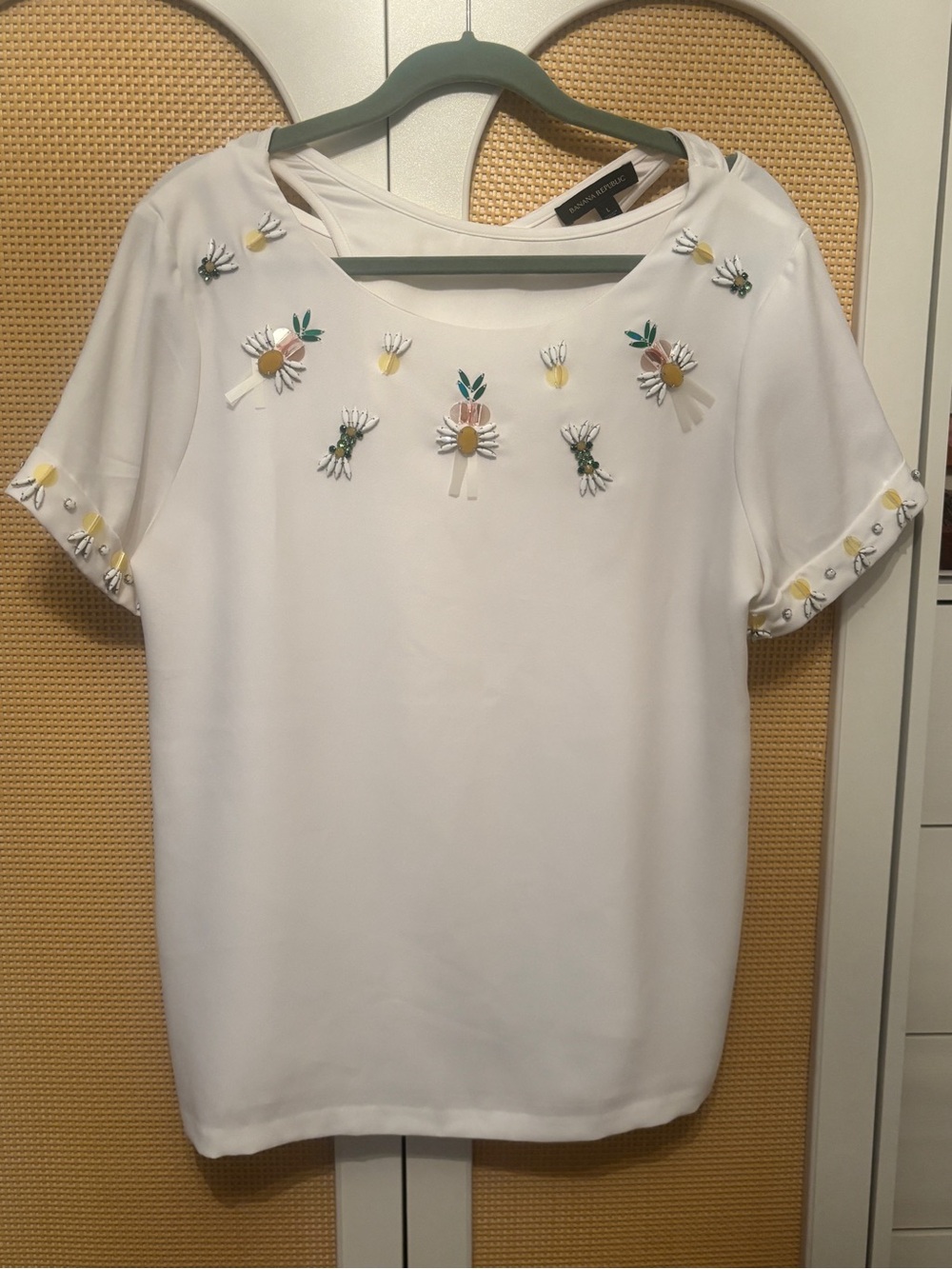 Banana Republic Women’s White Embellished Short-Sleeve Blouse size L
